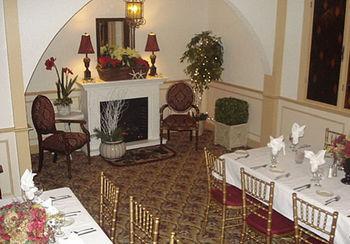 Shoreway Acres Inn Фолмут Экстерьер фото