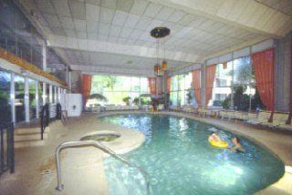 Shoreway Acres Inn Фолмут Экстерьер фото